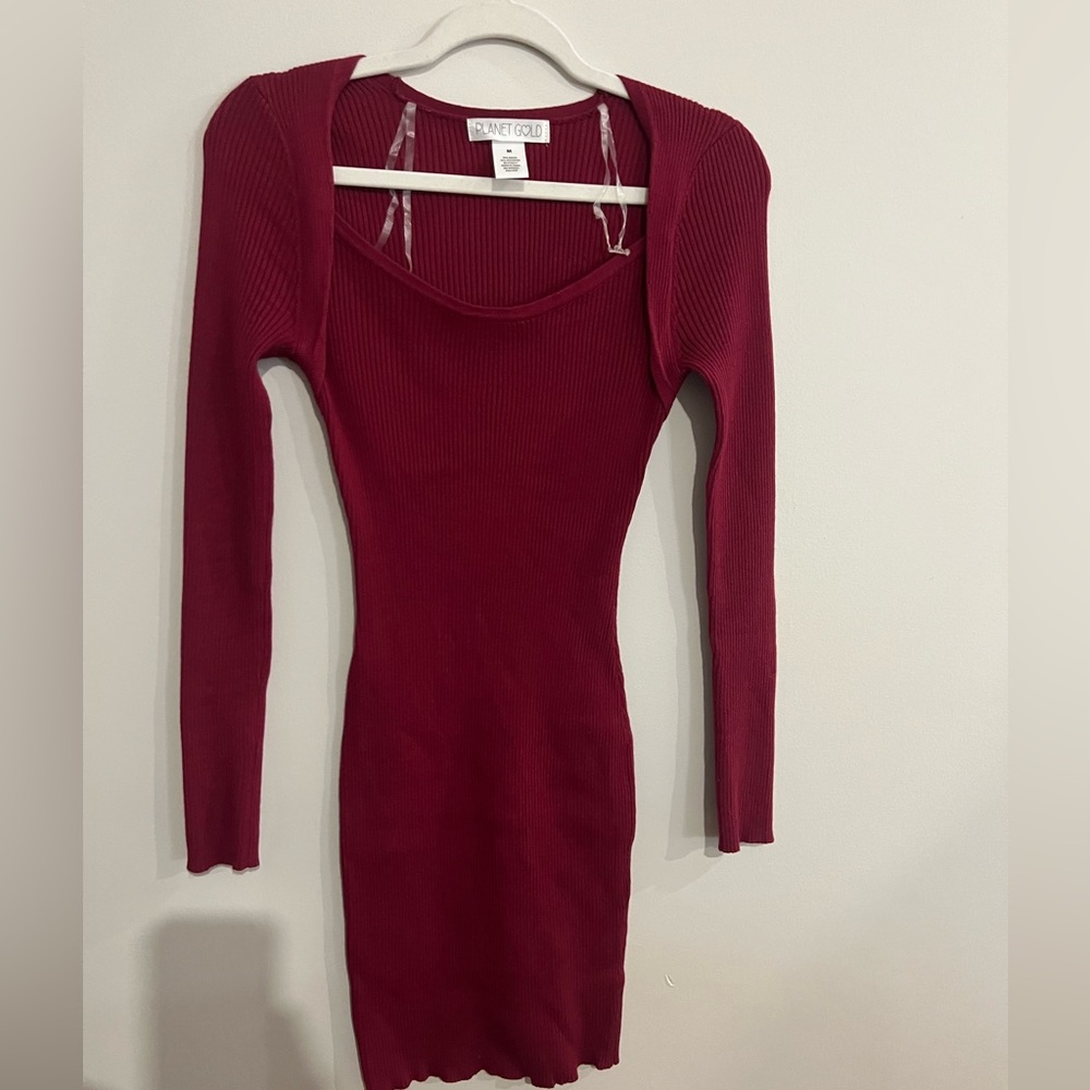 Maroon ribbed dress